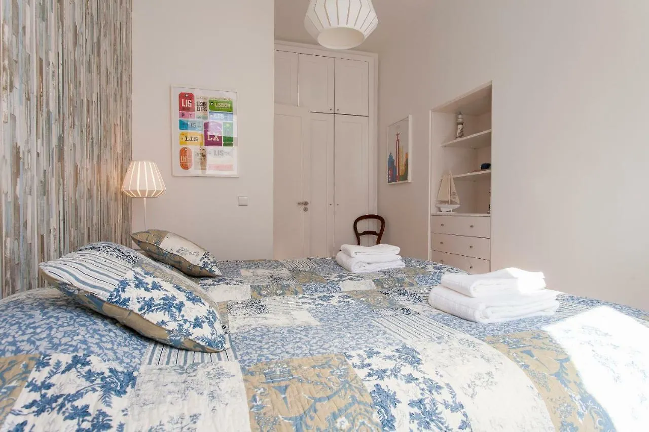 Chiado 4-Bedroom Flat Lisboa Apartmán