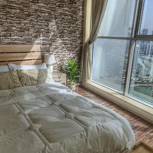 https://green-sky-holiday-home.dubaihotelsoffers.com