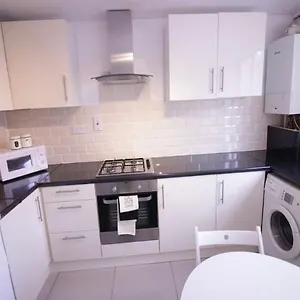 https://double-room-near-canary-wharf-32.brighton-hotels-england.com
